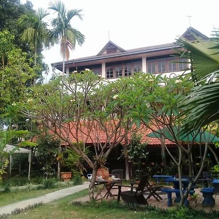 Thakhek Travel Lodge Luaran gambar
